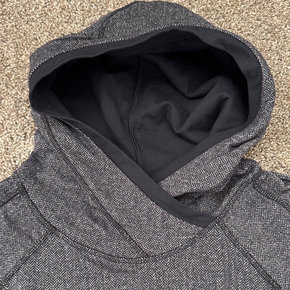 Lululemon Athletica Heathered Gray Hoodie - Picture 4 of 8